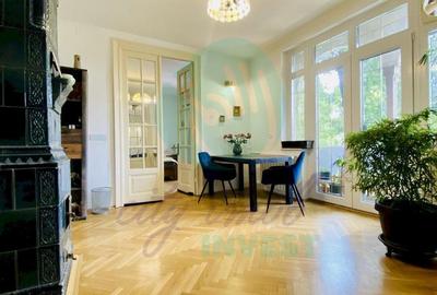 Casă individuală cu 10 camere circular cu Canalizare în Pache Protopopescu