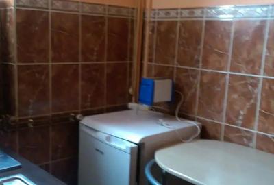 Proprietar gars. langa piata 700 central - 5