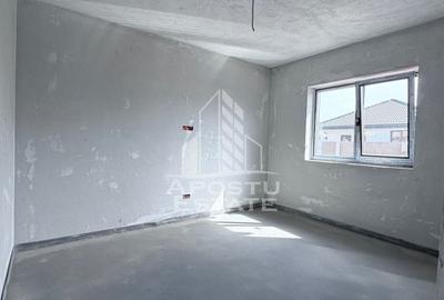 Duplex cu 4 camere cu Canalizare în Sânmihaiu Român - 7