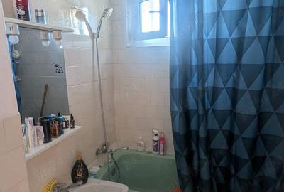 Vand apartament 2 camere One?ti, schimb cu casa in jurul mun. Onesti ! - 5