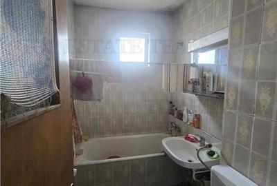 Apartament cu 3 camere decomandat în Drumul Taberei - 9