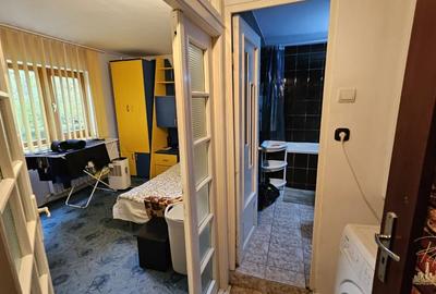Apartament 2 camere tip Q de vanzare la parter, str. Feldioarei - 7
