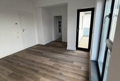 Casă individuală cu 4 camere cu Canalizare în Central - 12