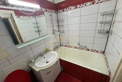 Apartament 3 camere decomandat, loc de parcare,Brancoveanu, Comision 0 - 12