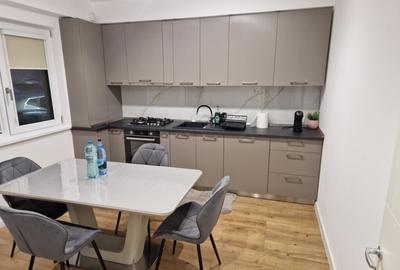 Apartament 3 camere, 110 mp, zona Cornitoiu - 1