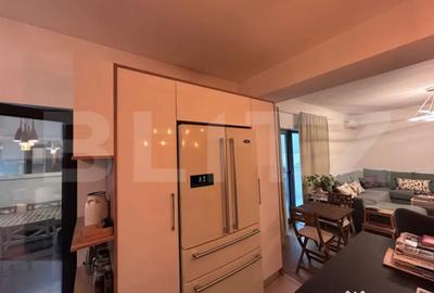 Apartament cu 4 camere semidecomandat, mobilat în 1 Mai