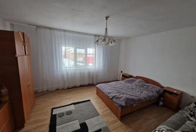 Casă cu 4 camere cu Teren 700 Mp în Recea - 10