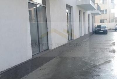 Spațiu comercial, de 300 mp, în Central - 4