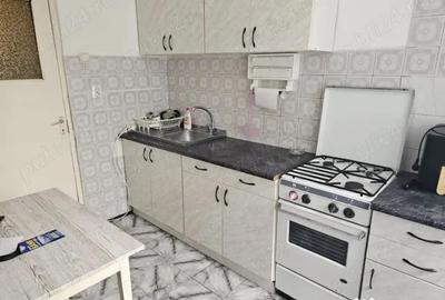 Apartament cu 3 camere decomandat în Noua - 11