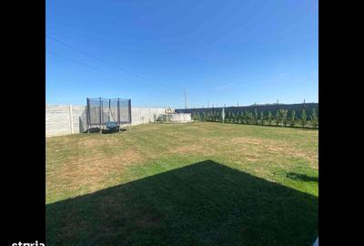 Casă cu 3 camere cu Teren 767 Mp în Sântandrei - 1