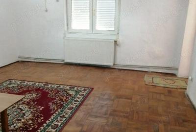 Casa cu 3 camere ~ zona Liceul de Arte ~ 170mp ~ Pret: 75.000 neg. - 7