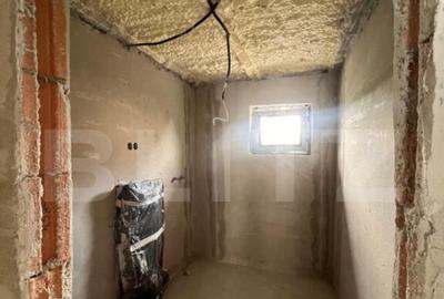 Casa individuala de vanzare, cu 4 camere, 96 mp, zona ?u - 18