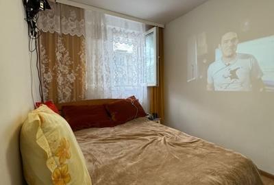 Garsonieră semidecomandată, mobilată în Mărgeanului