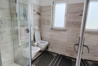 Casă cu 4 camere cu Teren 375 Mp în Letea Veche - 4