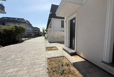 Duplex cu 4 camere cu Canalizare în Est - 10