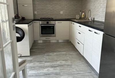 Apartament cu 3 camere decomandat în Central - 8