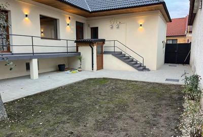 Casa de inchiriat de la proprietar in Brasov - 1