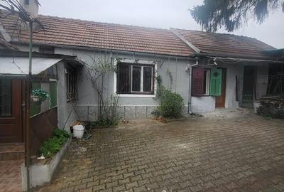 Casă cu 3 camere în Vinerea - 7