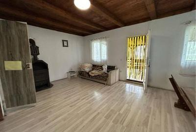 Casă cu 4 camere în Călățea - 2
