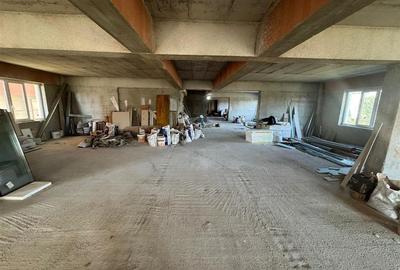 Spațiu comercial, de 277 mp, în Ultracentral - 11