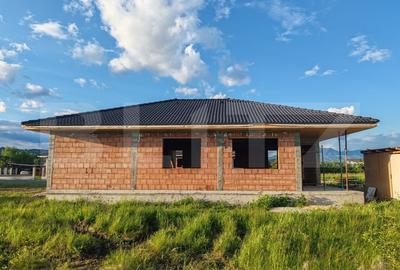Casa Individuala de vanzare, 3 camere, 120 mp, zona Aerodrom - 8