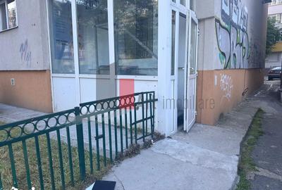 Spațiu comercial, de 54 mp, în Rahova - 11
