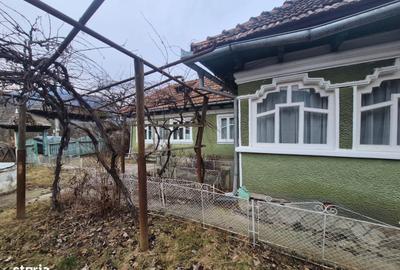 Casă cu 4 camere în Central - 3