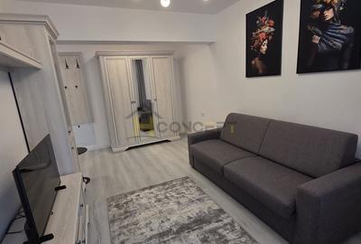 Garsonieră decomandată în Central - 2