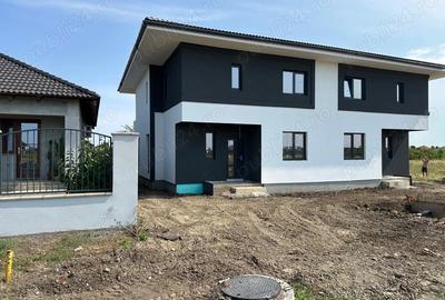 Duplex de vanzare in comuna Ghiroda, localitatea Giarmata Vii - 3