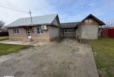 Casă cu 4 camere în Ciorani - 14