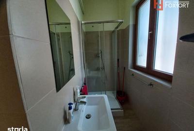 Apartament cu 3 camere decomandat în Badea Cârțan - 2