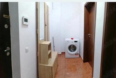 Garsonieră decomandată în Central - 2