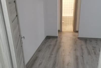 Apartament 3 camere, zona Grivitei, renovat recent. PROPRIETAR - 2