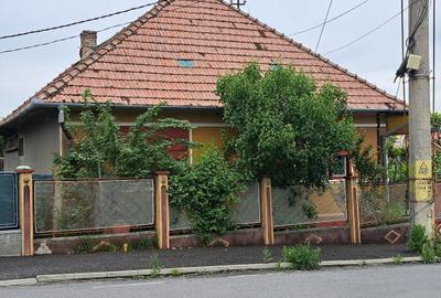 Vand casa 3 camere, zona deosebita, Reghin, Mures - 1