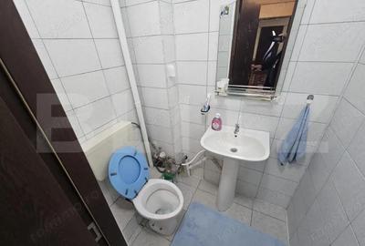 Apartament cu 4 camere semidecomandat în Central - 5