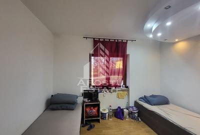 Casa individuala,7 camere,Dumbravita semicentral Casa individuala,7 camere,Dumbravita semicentral - 12