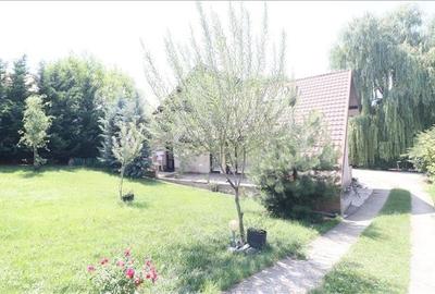 Vila individuala in Barnova 3 camere, 1000 mp teren, curte superba amenajata, ga - 22