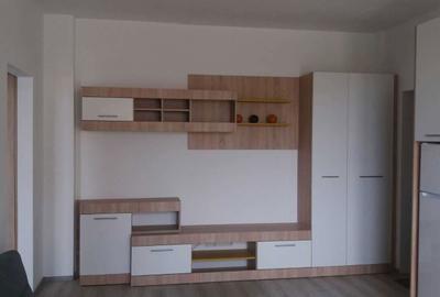 Apartament cu 2 camere semidecomandat în Central - 4