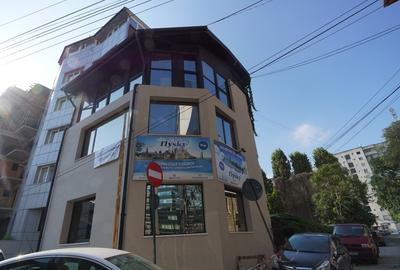 Vila activitati medicale - Victoriei - 12