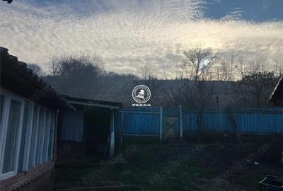 Teren de 1350 mp, în Central