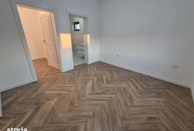 Casă cu 4 camere cu Teren 455 Mp în Central - 3