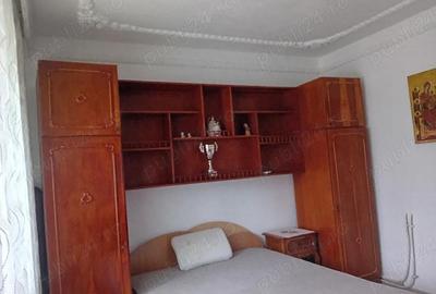 Apartament cu 2 camere decomandat în Milcov - 3