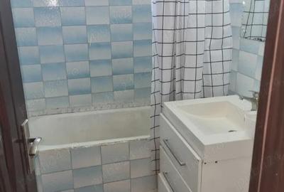 Vand apartament 2 camere langa gara Slobozia - 3