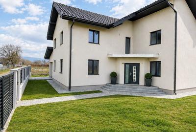 Casă cu 4 camere în Gilău - 8