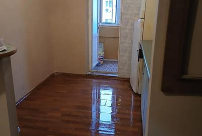 Apartament cu 3 camere decomandat în Central - 4