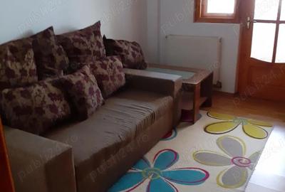 Inchiriez apartament 4 camere zona centrala - 3