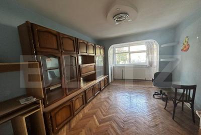 Apartament de vanzare, 54 mp, zona 9 Mai
