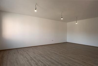 Vila P+1 cu 4 camere de inchiriat in Cumpana, cu garaj auto Vila P+1 cu 4 camere de inchiriat in Cumpana, cu garaj auto - 2