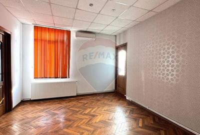 Vila de vanzare in zona peninsulara Constanta - 25