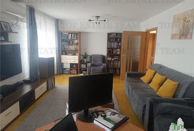 Apartament cu 3 camere decomandat în Turda - 2